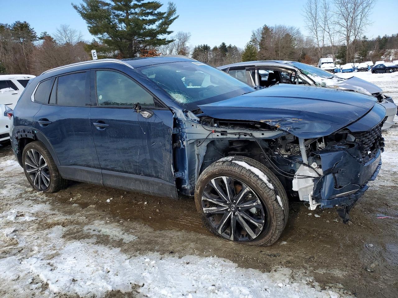 2025 MAZDA CX-50 PREMIUM PLUS photo 4