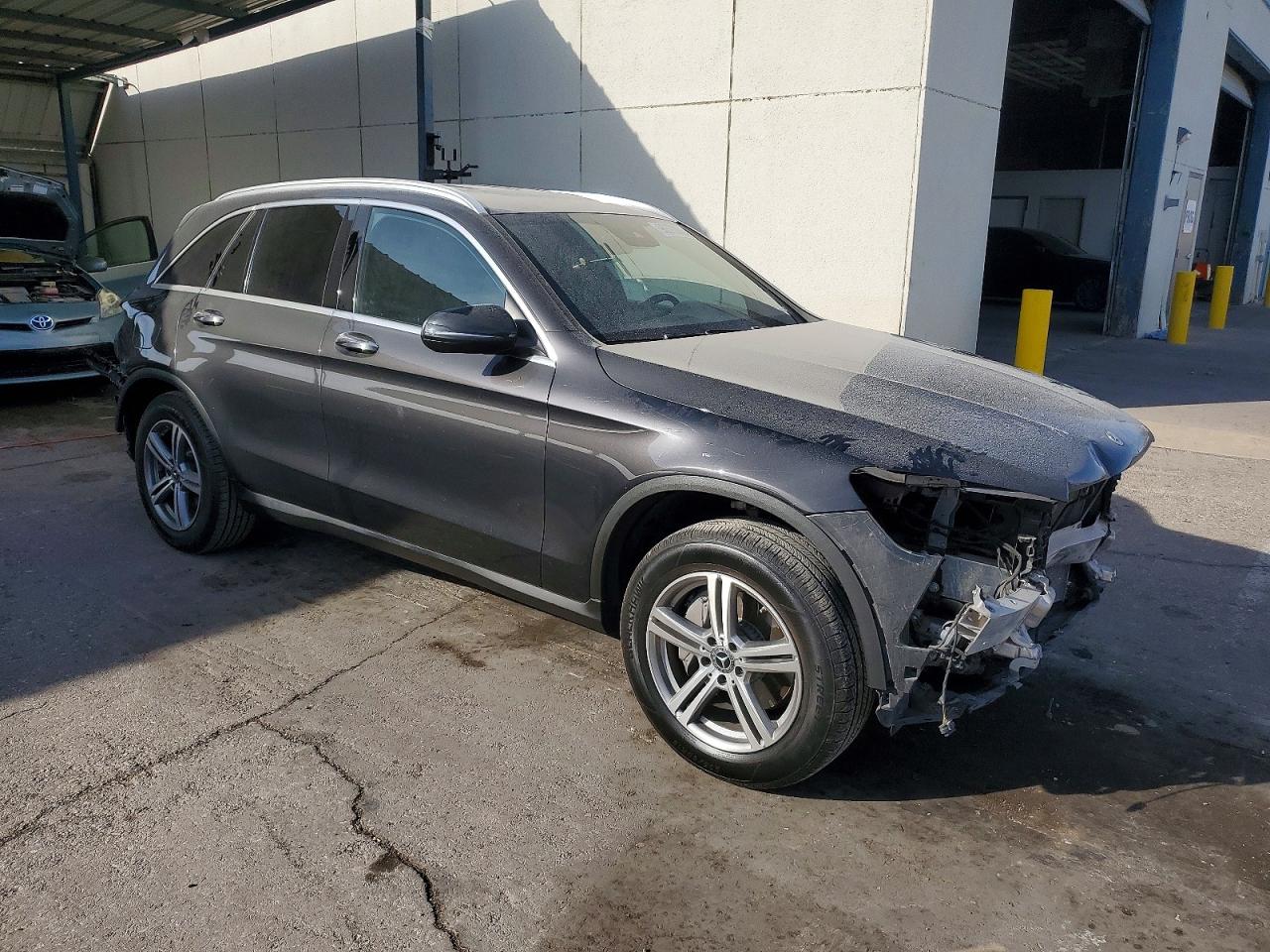 2022 MERCEDES-BENZ GLC 300 photo 4