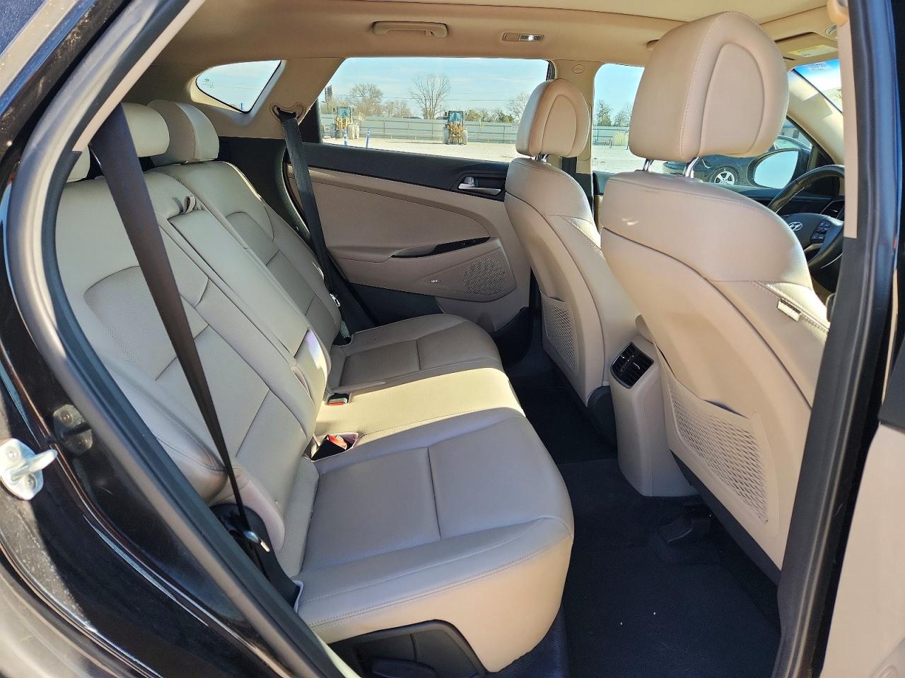 2017 HYUNDAI TUCSON LIMITED photo 11
