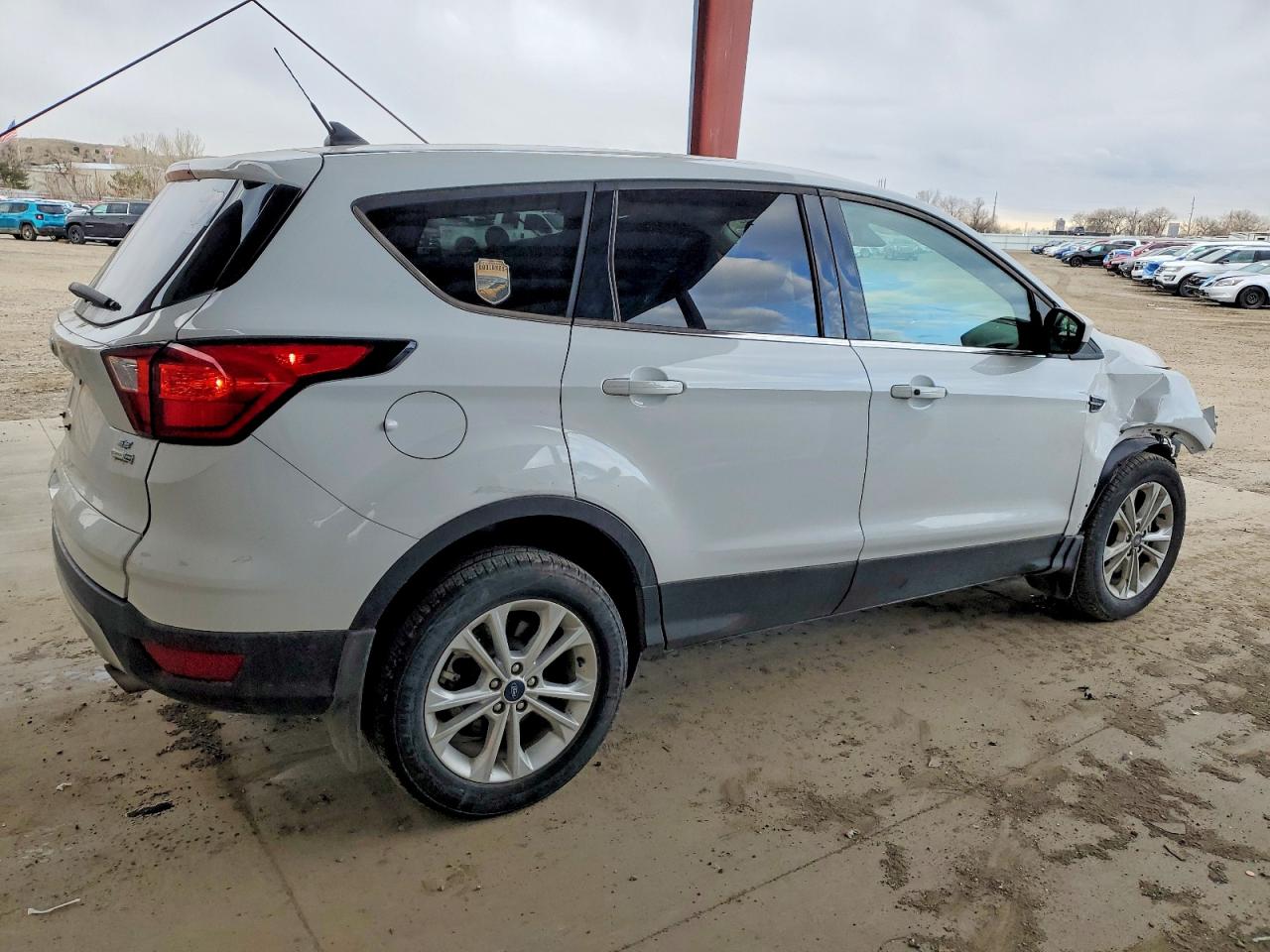 2019 FORD ESCAPE SE photo 5