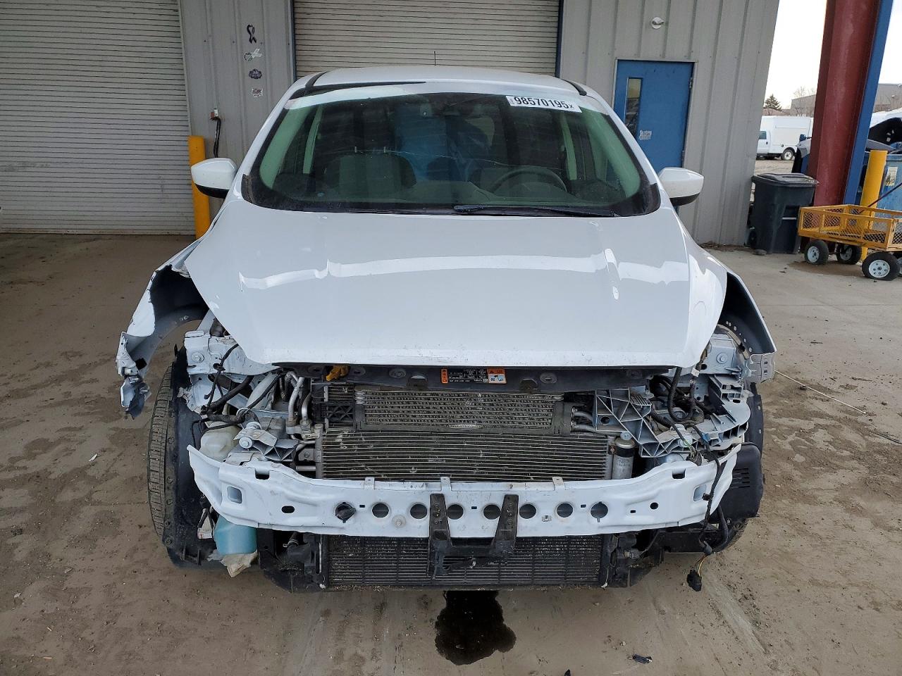 2019 FORD ESCAPE SE photo 9