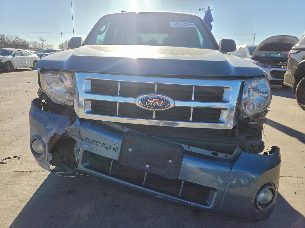 2012 FORD ESCAPE XLT photo 5