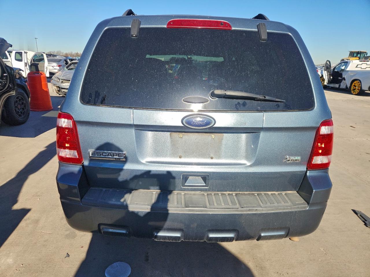 2012 FORD ESCAPE XLT photo 6