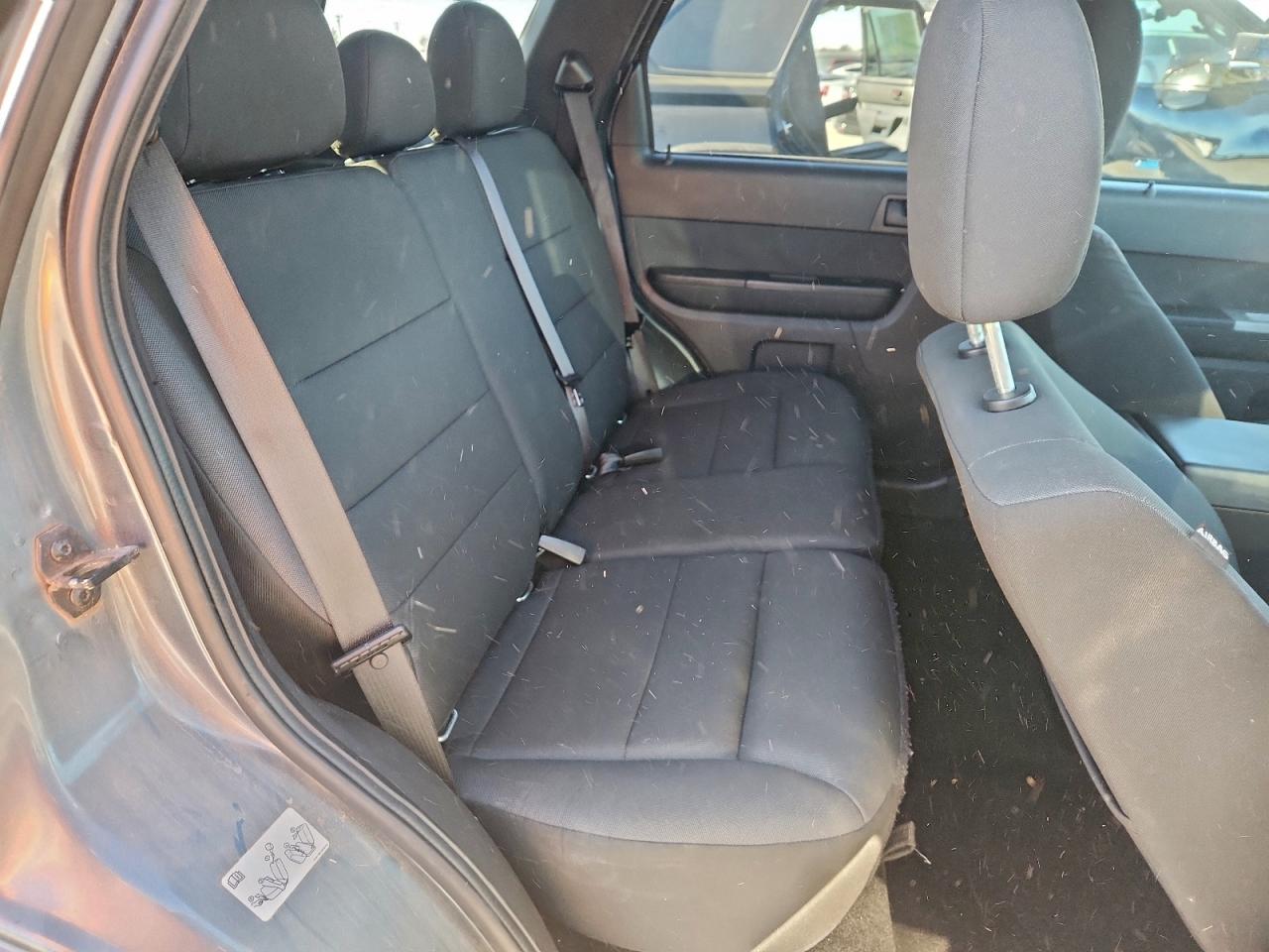 2012 FORD ESCAPE XLT photo 10