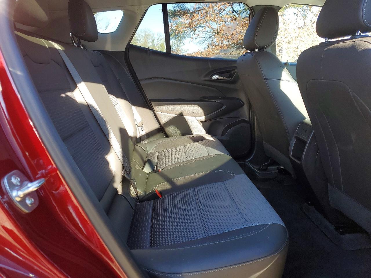 2025 CHEVROLET TRAX 1LT photo 11