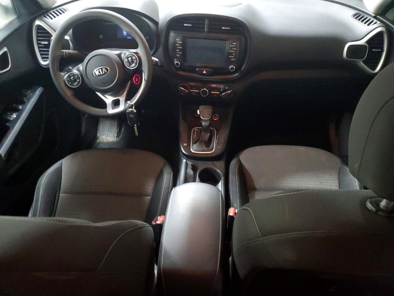 2020 KIA SOUL LX photo 8