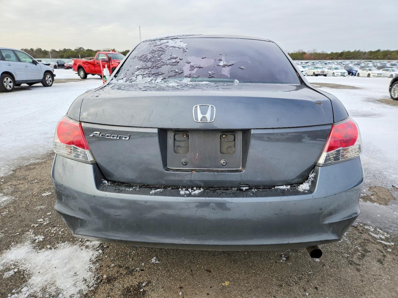 2010 HONDA ACCORD LX photo 6