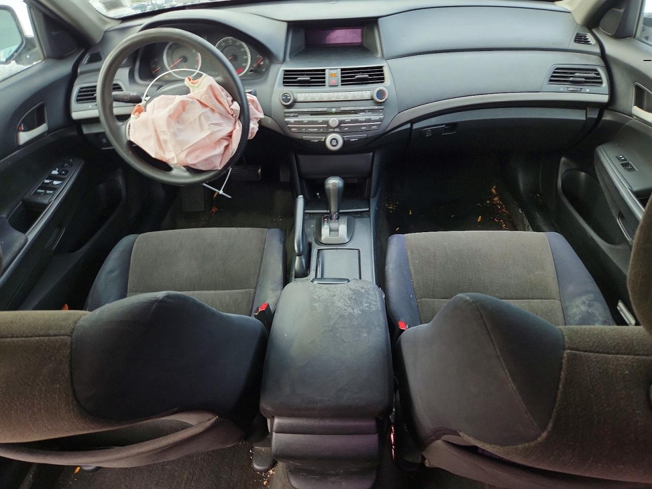 2010 HONDA ACCORD LX photo 8