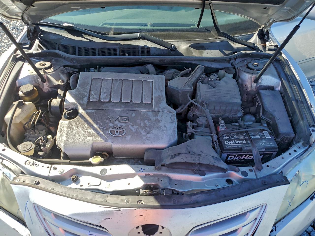 2009 TOYOTA CAMRY SE photo 11