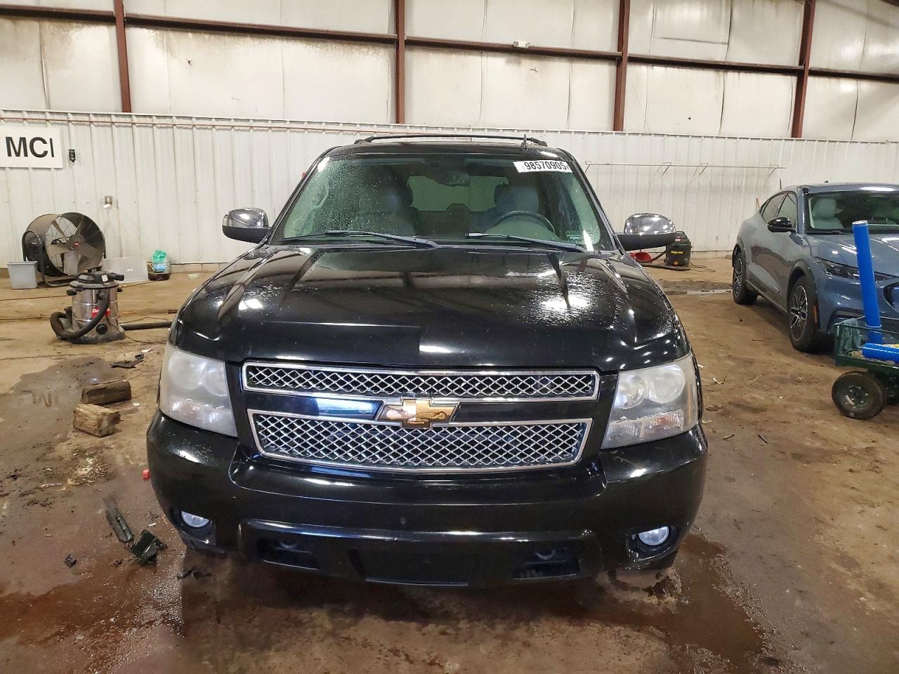 2007 CHEVROLET SUBURBAN K1500 photo 5