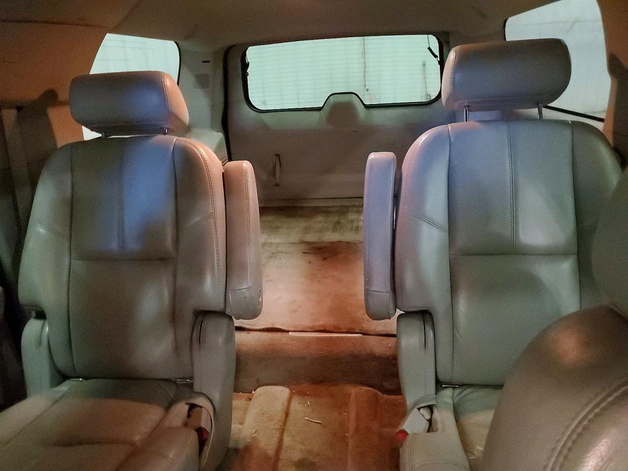 2007 CHEVROLET SUBURBAN K1500 photo 10