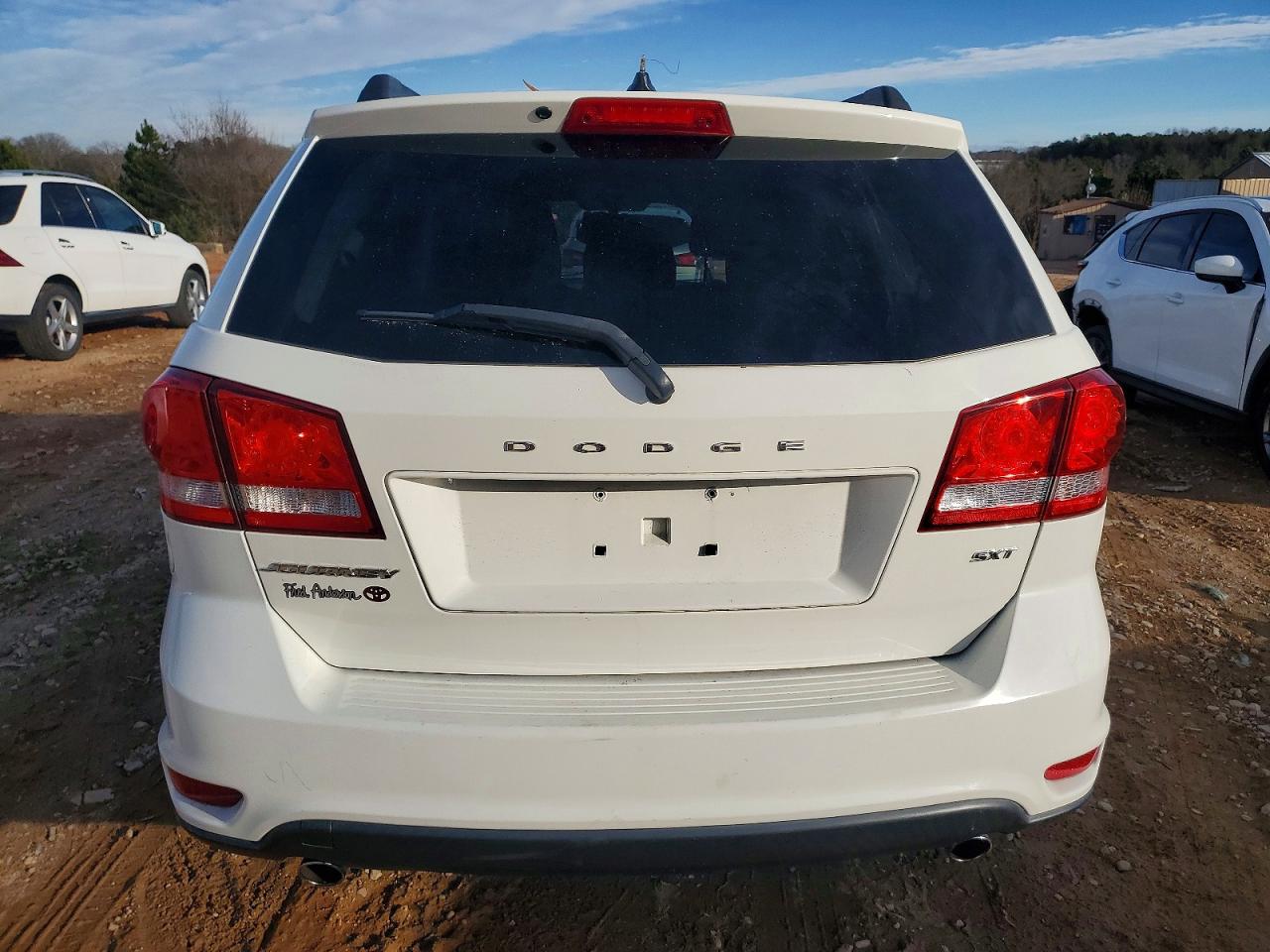 2015 DODGE JOURNEY SXT photo 6