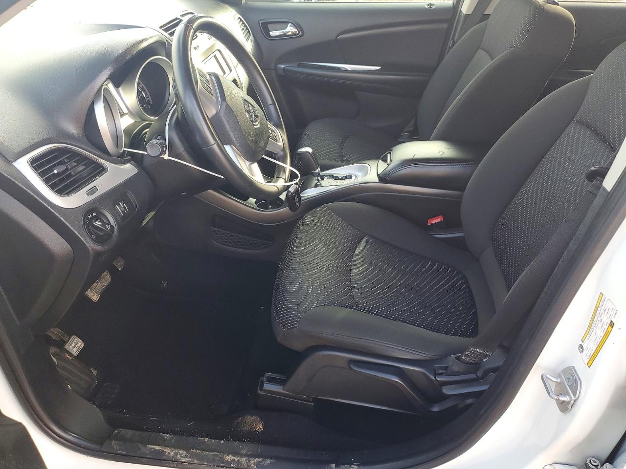 2015 DODGE JOURNEY SXT photo 7