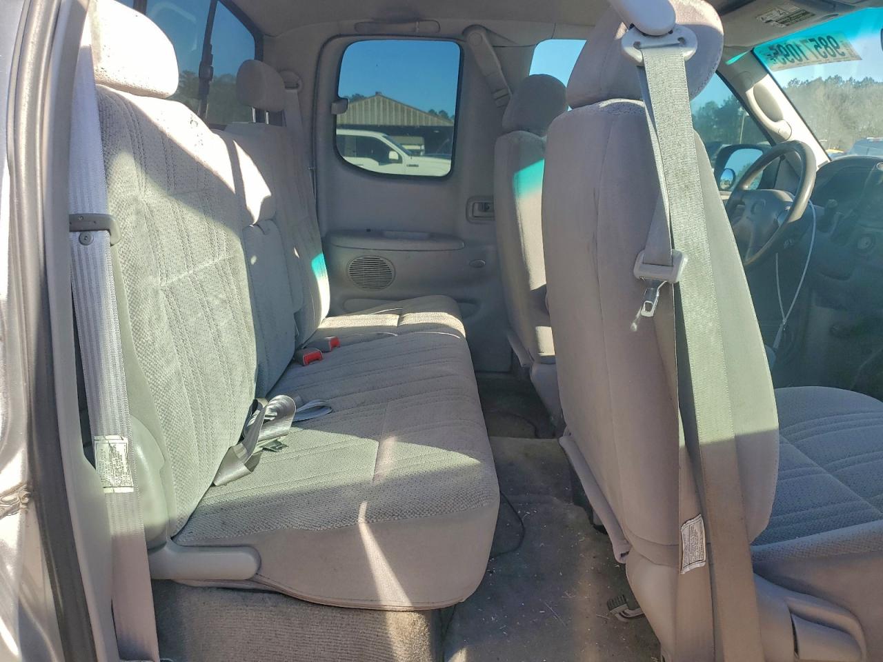 2002 TOYOTA TUNDRA ACCESS CAB photo 10