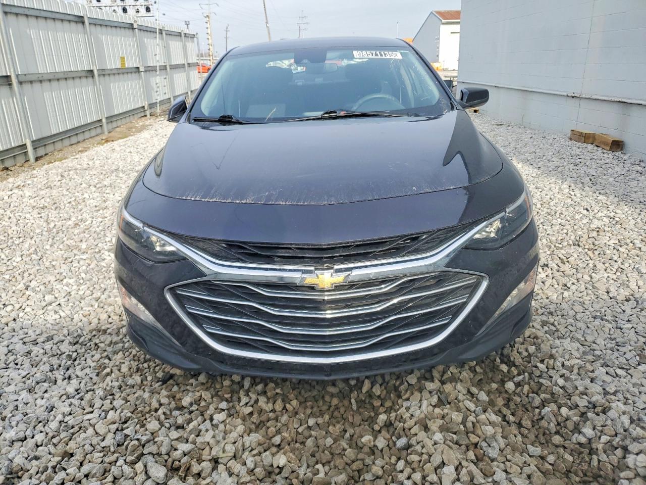 2023 CHEVROLET MALIBU LT photo 5