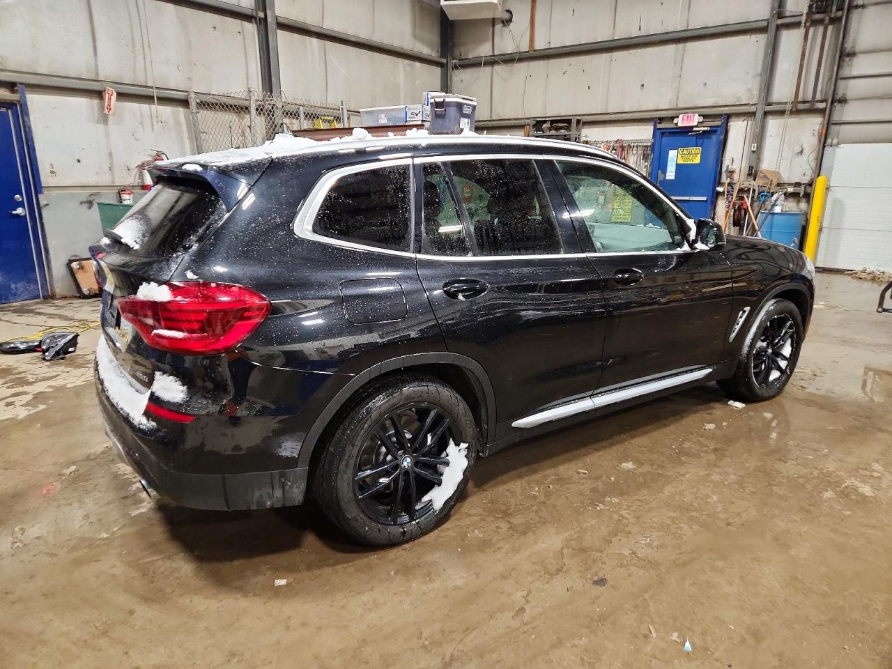 2019 BMW X3 XDRIVE30I photo 3