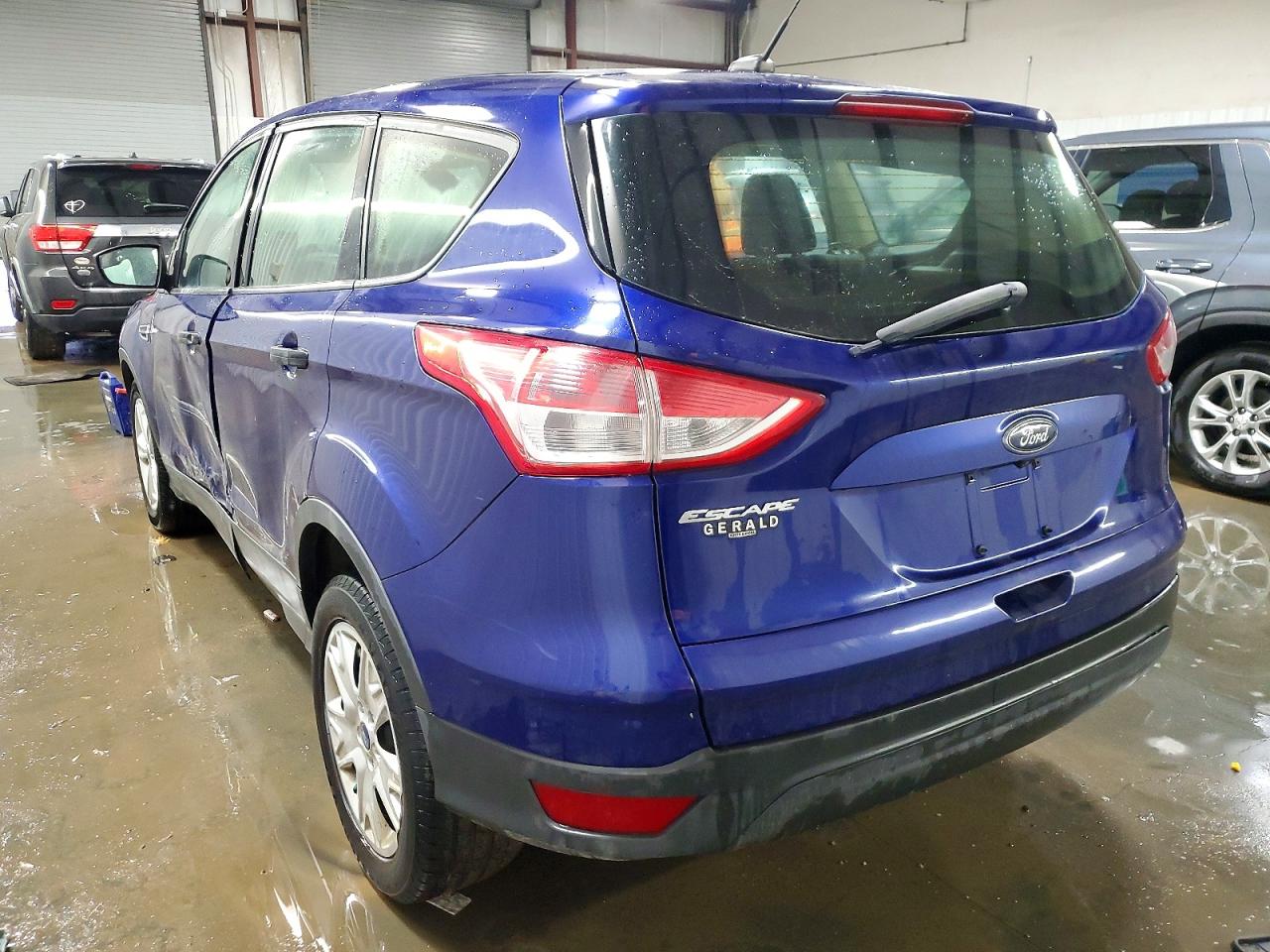 2014 FORD ESCAPE S photo 3