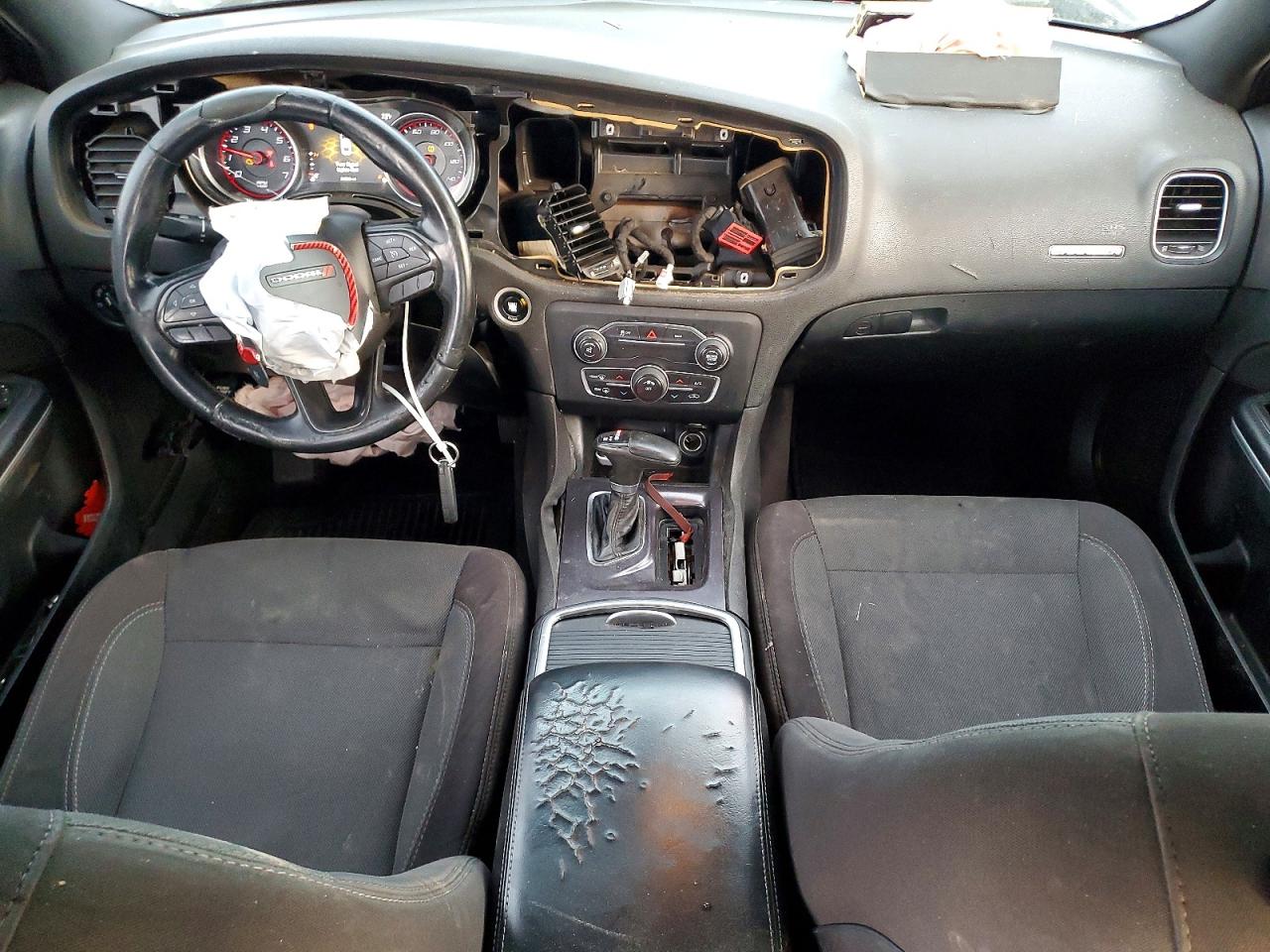 2015 DODGE CHARGER SE photo 8