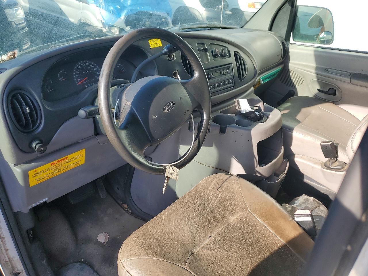 2001 FORD E250 UTILITY / SERVICE VAN photo 22