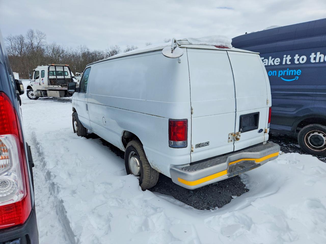2003 FORD ECONOLINE E250 VAN photo 2