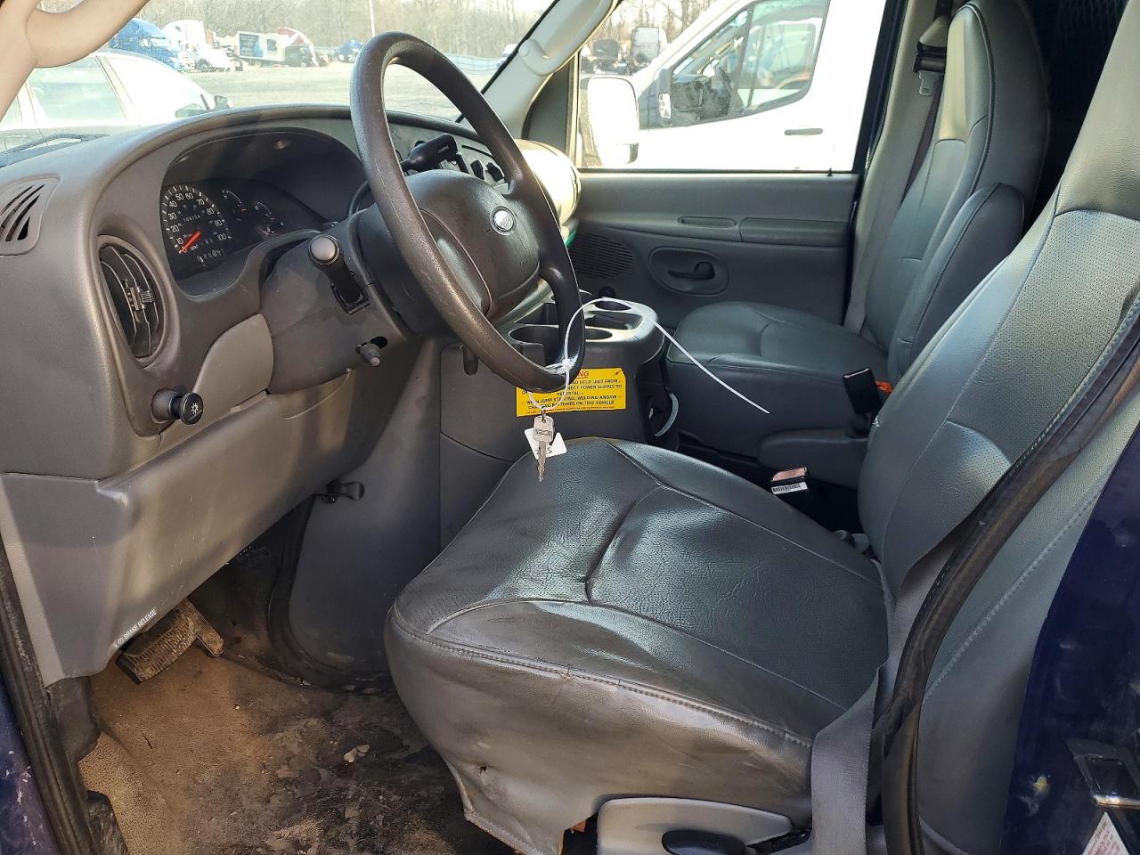 2003 FORD ECONOLINE E250 VAN photo 7