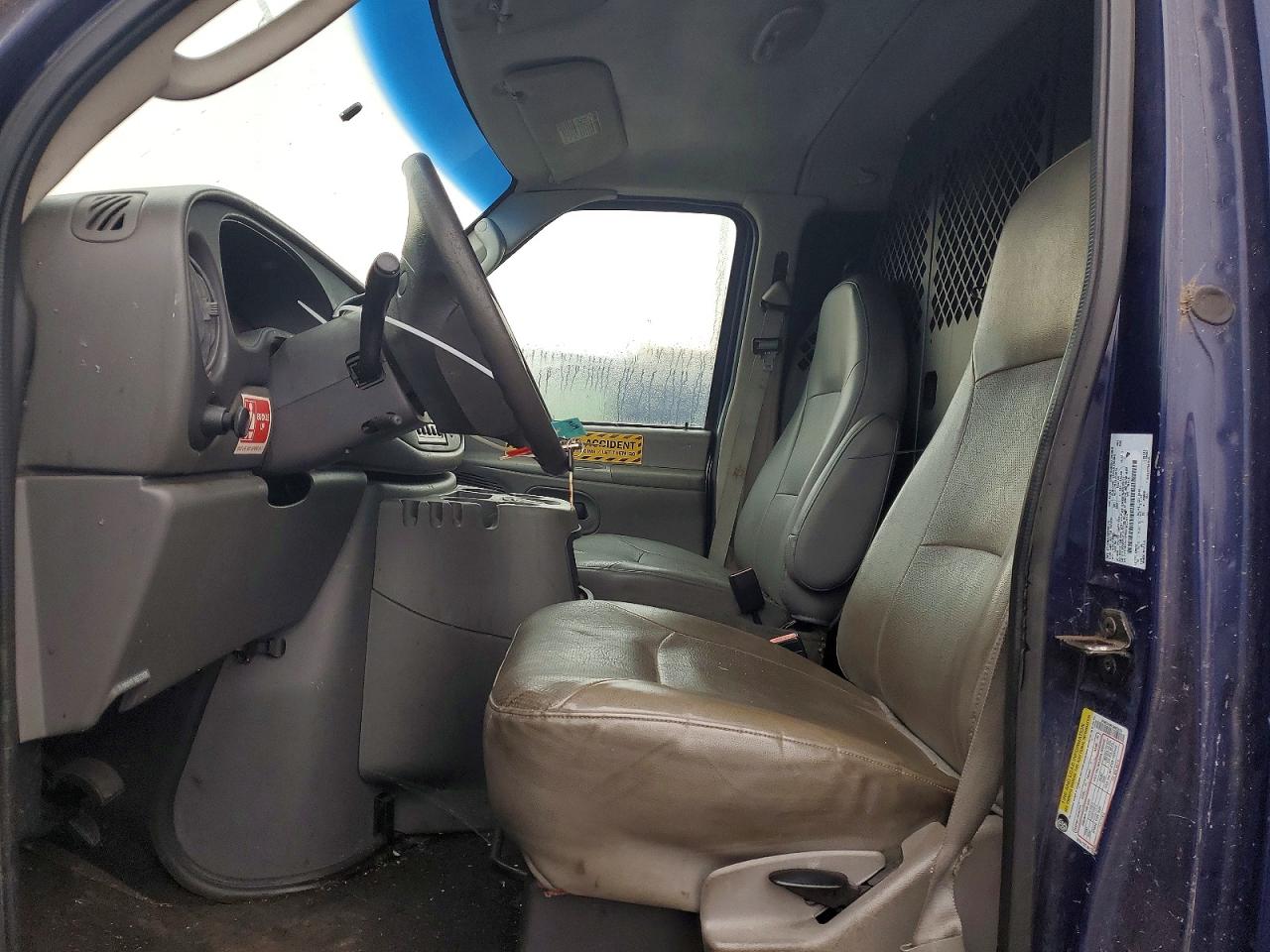 2005 FORD E250 UTILITY / SERVICE VAN photo 7