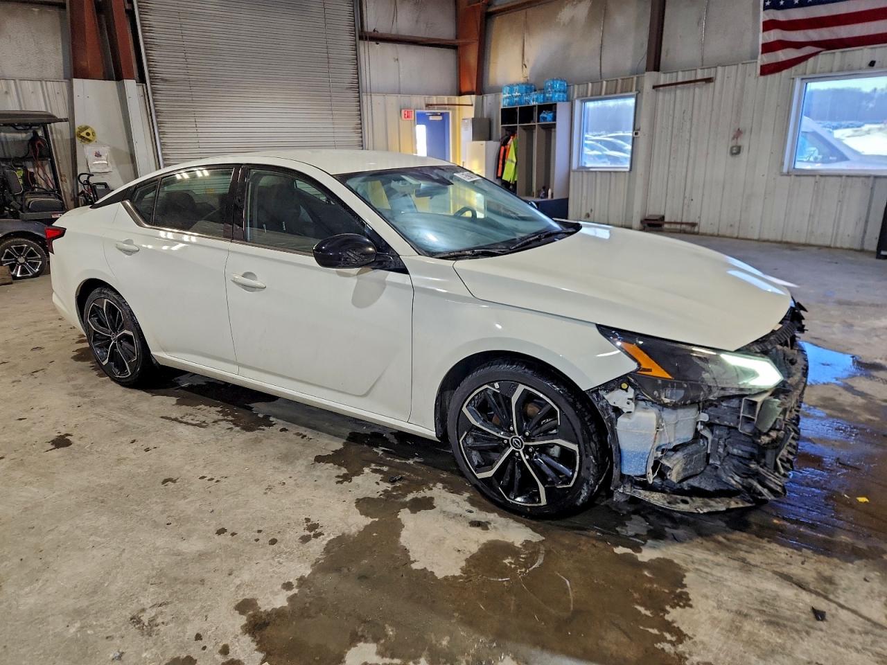 2024 NISSAN ALTIMA SR photo 4