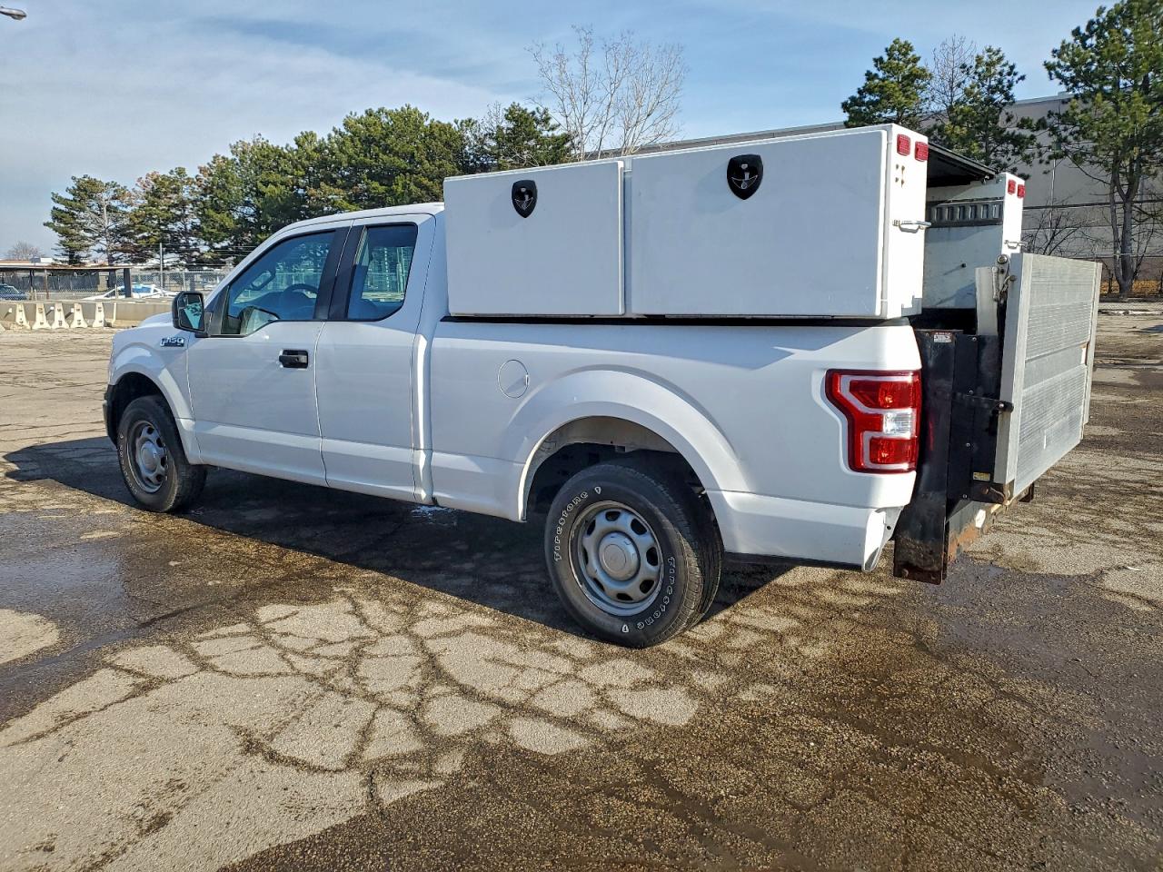 2018 FORD F150 SUPER CAB photo 2