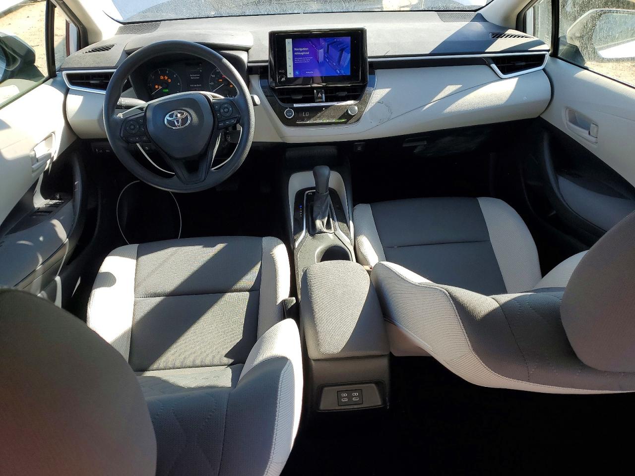 2024 TOYOTA COROLLA LE photo 8