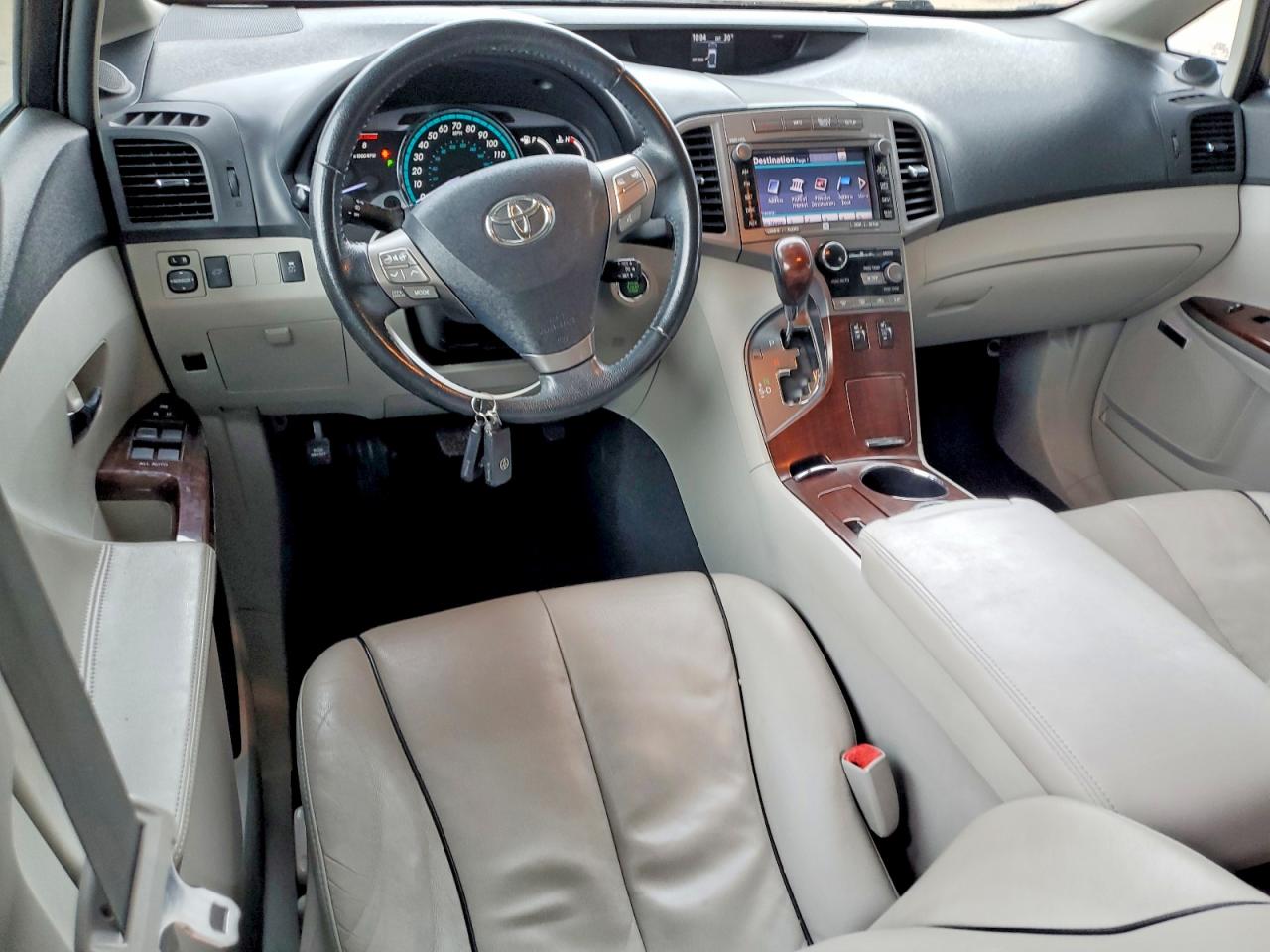 2012 TOYOTA VENZA LE photo 8