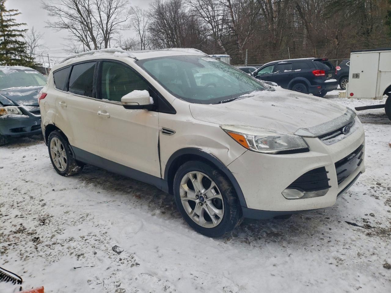 2016 FORD ESCAPE TITANIUM photo 4