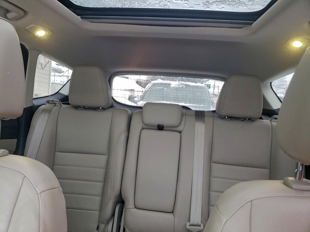 2016 FORD ESCAPE TITANIUM photo 10