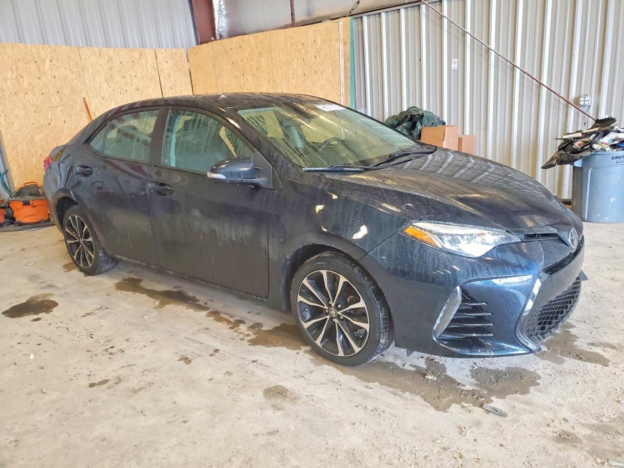 2017 TOYOTA COROLLA L photo 4