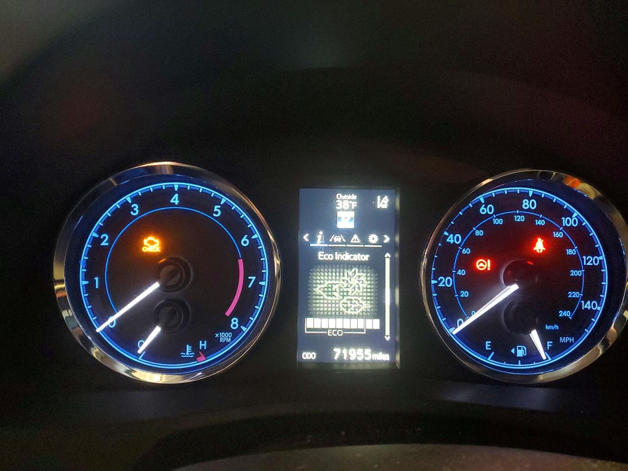 2017 TOYOTA COROLLA L photo 9
