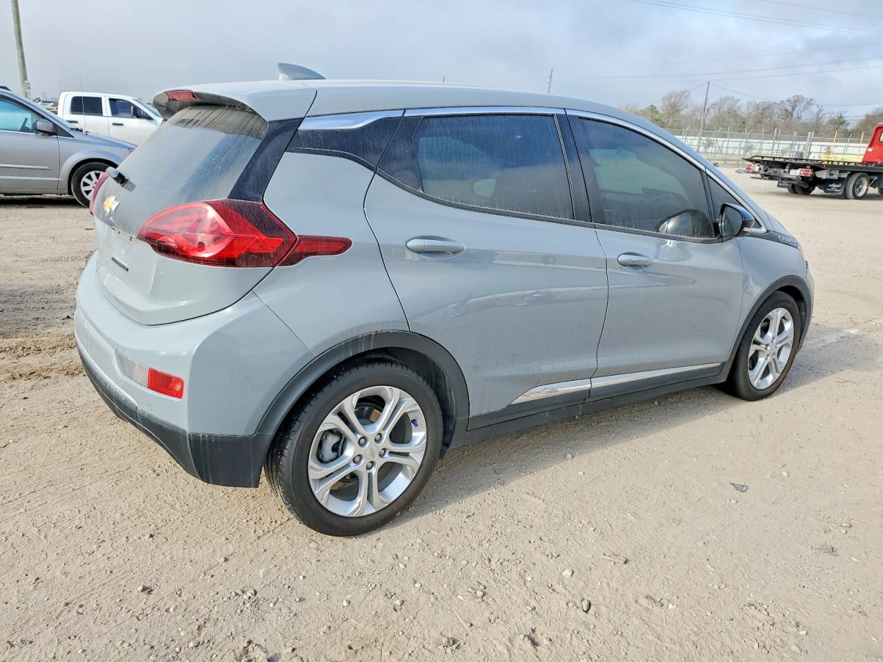 2020 CHEVROLET BOLT EV LT photo 3