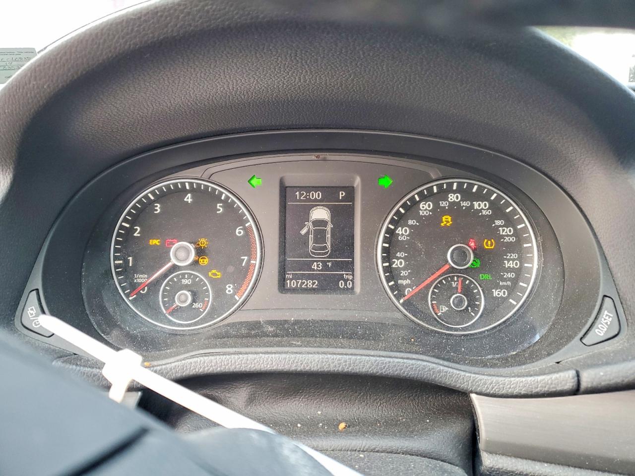2014 VOLKSWAGEN PASSAT SE photo 17