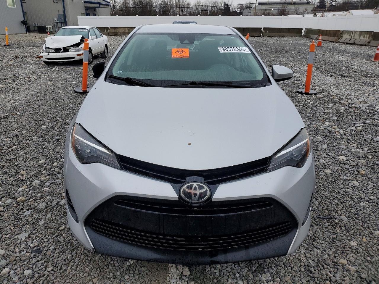 2017 TOYOTA COROLLA L photo 5