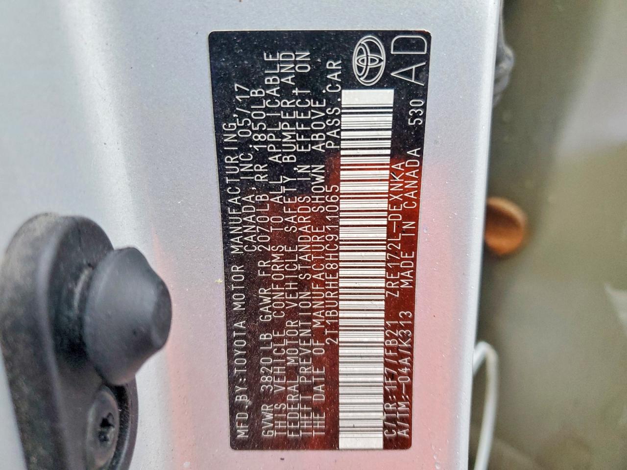 2017 TOYOTA COROLLA L photo 12