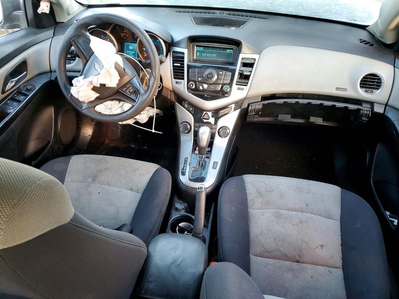 2014 CHEVROLET CRUZE LS photo 8