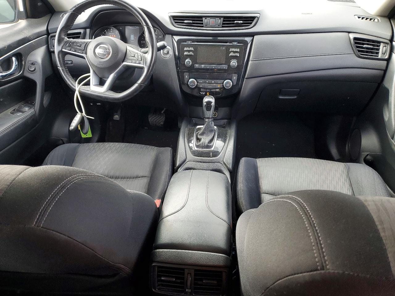2017 NISSAN ROGUE S photo 8