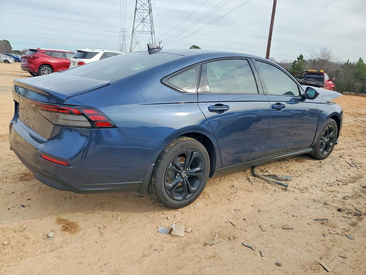 2025 HONDA ACCORD SE photo 3