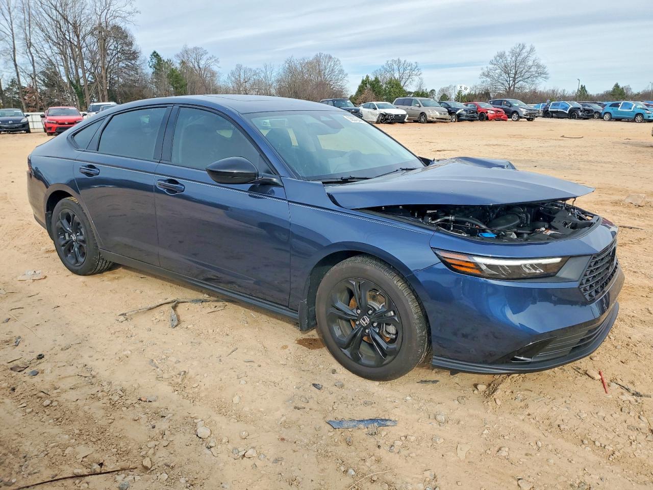 2025 HONDA ACCORD SE photo 4