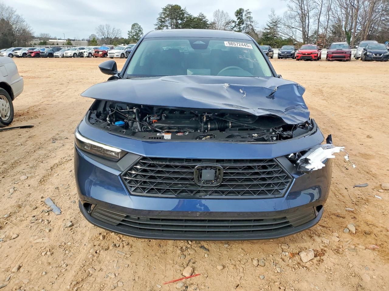 2025 HONDA ACCORD SE photo 5