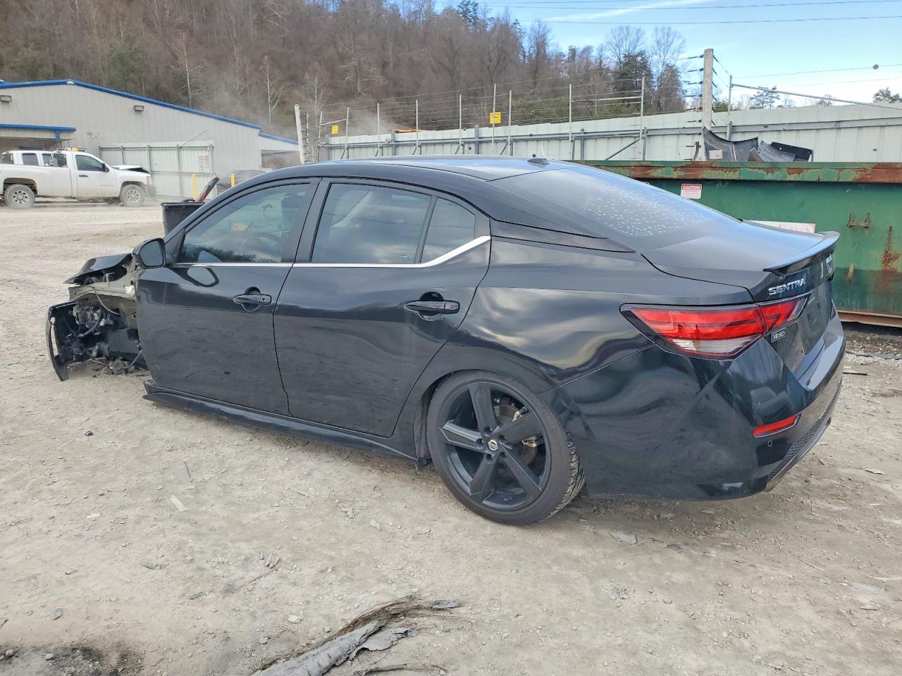 2023 NISSAN SENTRA SR photo 2