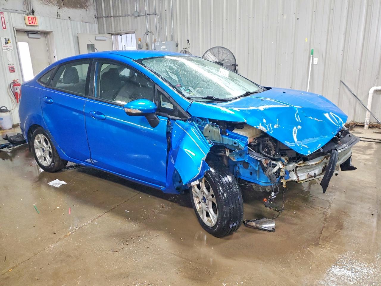 2015 FORD FIESTA SE photo 4