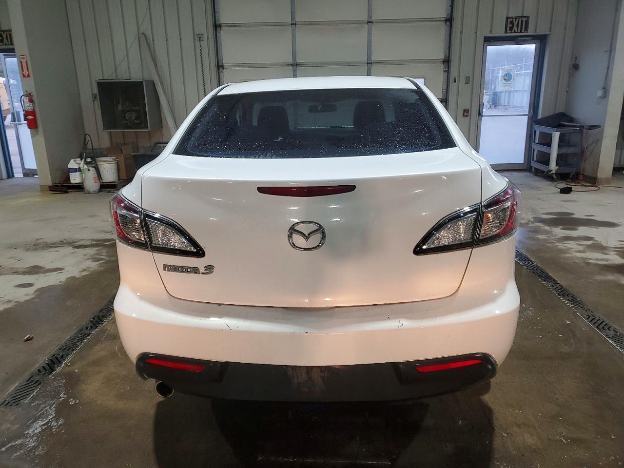 2010 MAZDA 3 I photo 6
