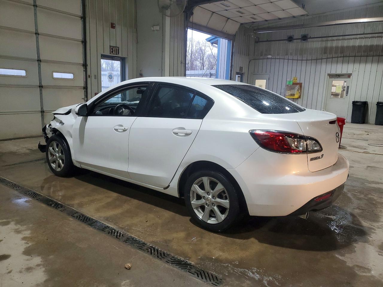 2010 MAZDA 3 I photo 2