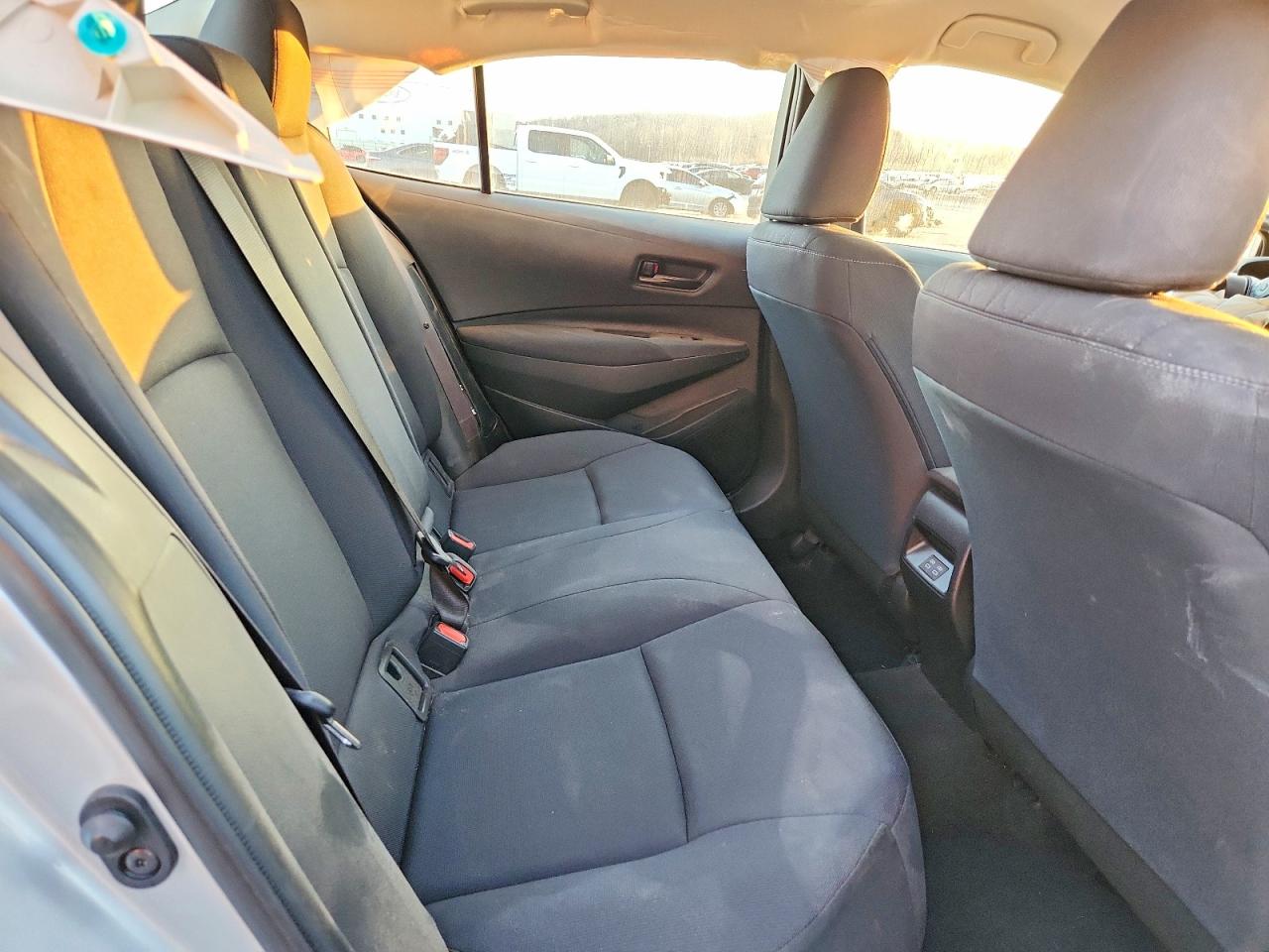 2024 TOYOTA COROLLA LE photo 19