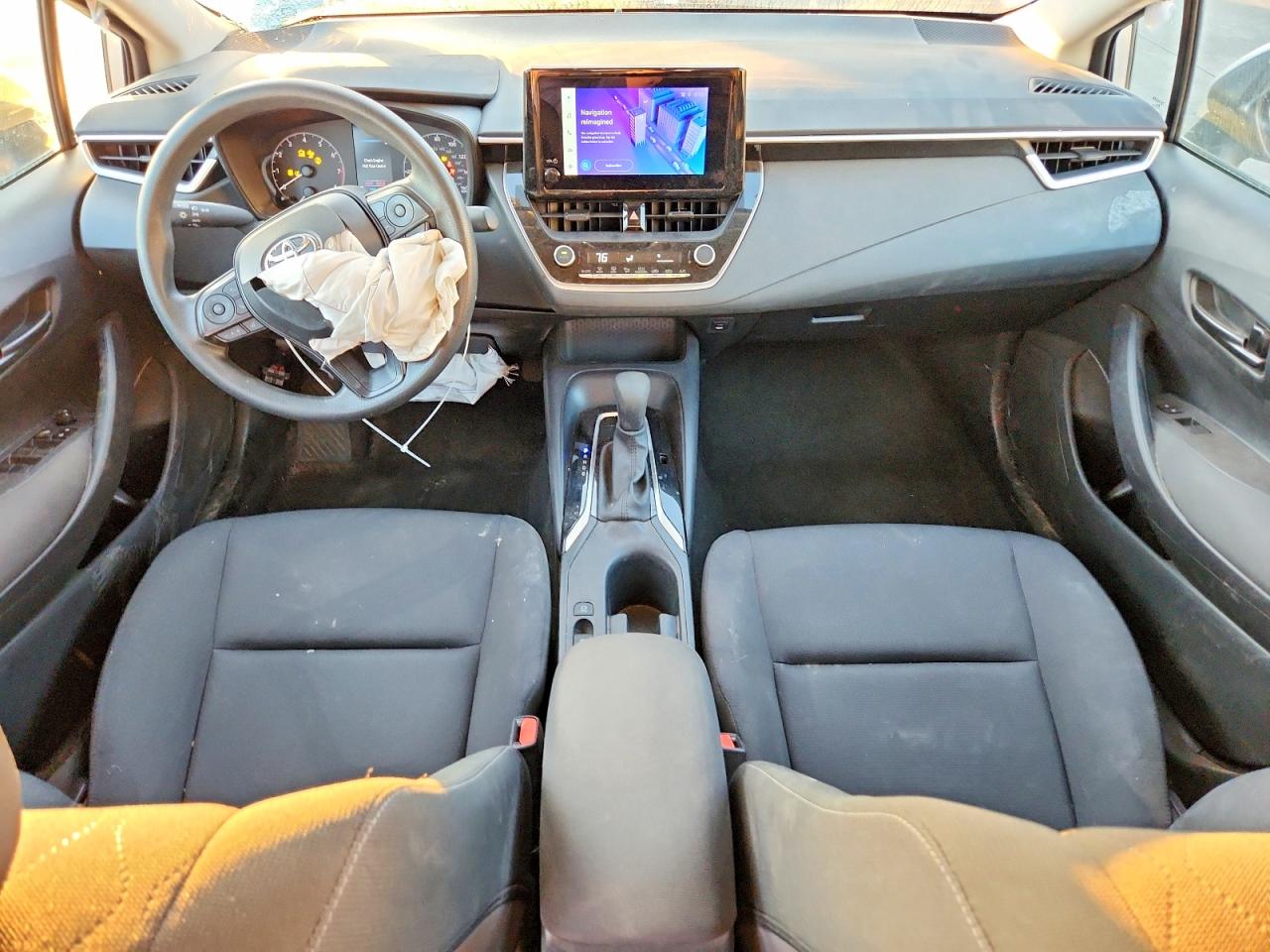 2024 TOYOTA COROLLA LE photo 15