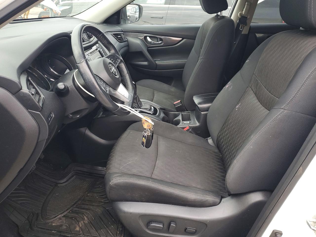 2018 NISSAN ROGUE S photo 13